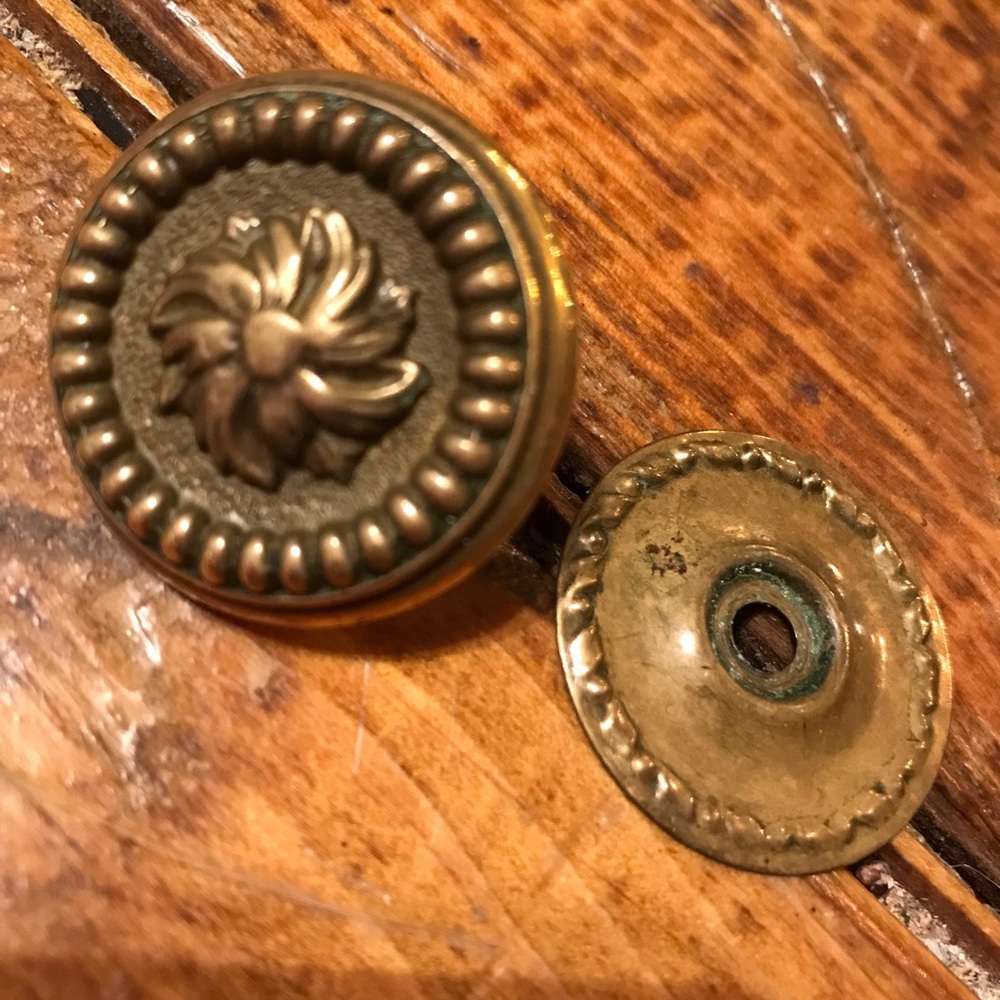 Vintage Brass Decorative Knob Set